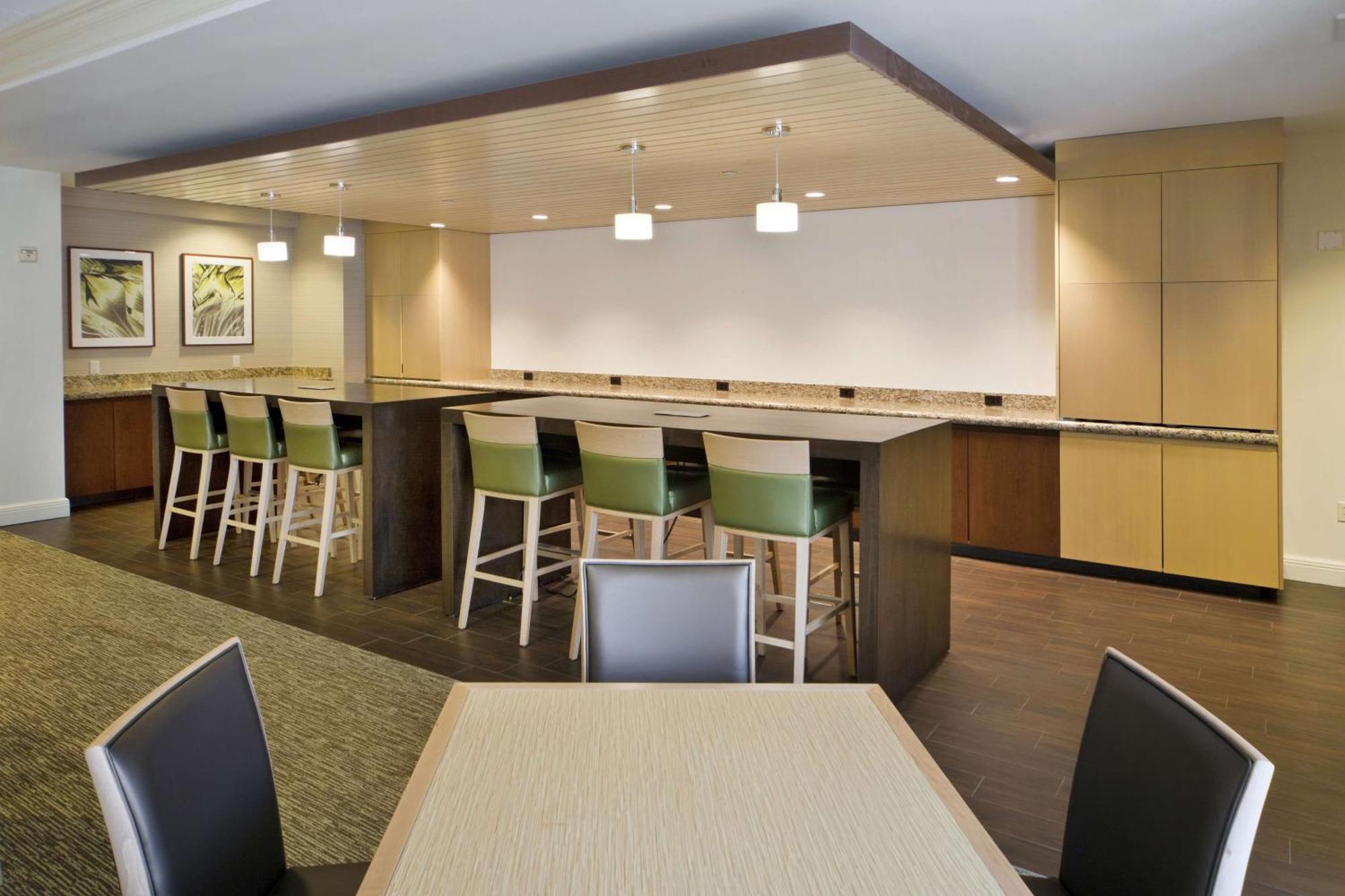 Doubletree By Hilton Nanuet Hotel Ngoại thất bức ảnh