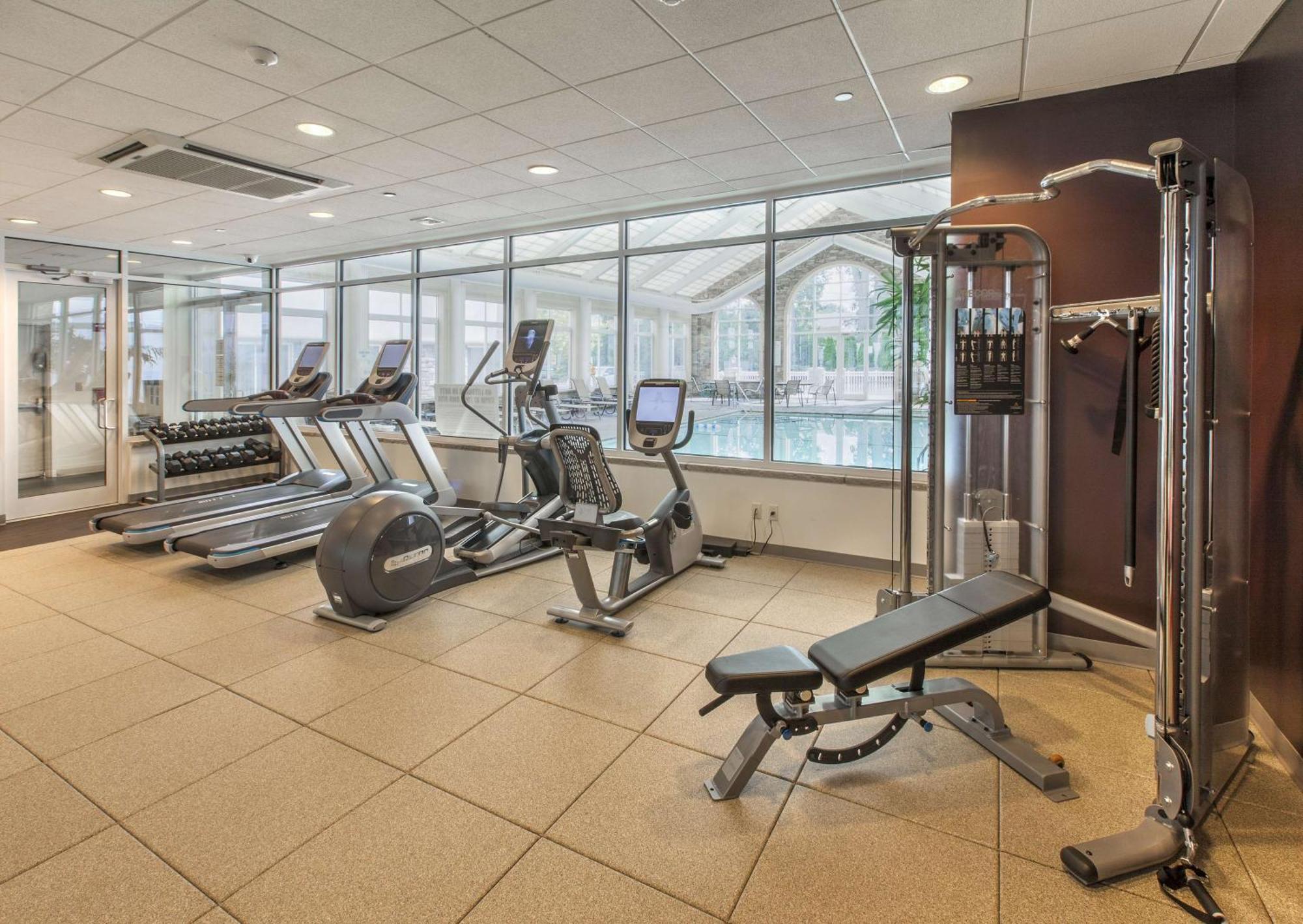 Doubletree By Hilton Nanuet Hotel Ngoại thất bức ảnh